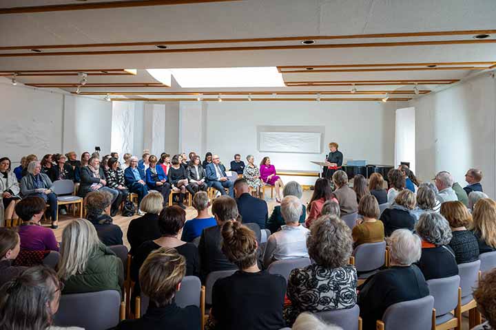 Impression von der Verleihung des SI-Kunstpreises im Kunstverein Coburg (Bild 13)