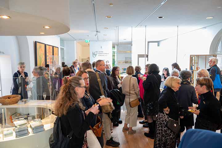 Impression von der Verleihung des SI-Kunstpreises im Kunstverein Coburg (Bild 16)