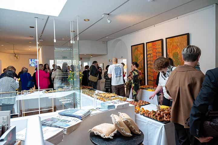 Impression von der Verleihung des SI-Kunstpreises im Kunstverein Coburg (Bild 17)