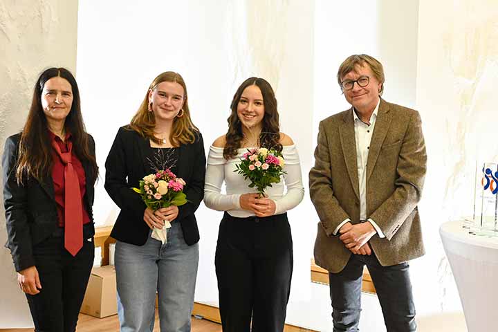 Impression aus der Jahresausstellung 2025 im Kunstverein Coburg (Bild 7)