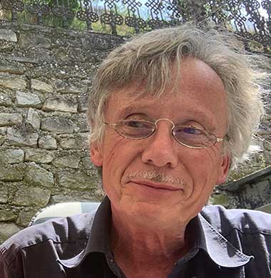 Porträt von Prof. Günther E. Thüry