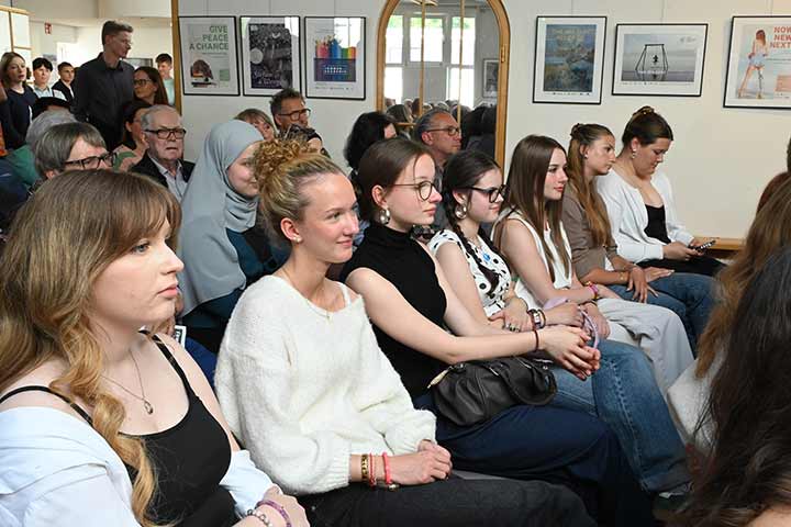 Impression aus der Ausstellung Junge Architektur-Visionen im Kunstverein Coburg (Bild 9)