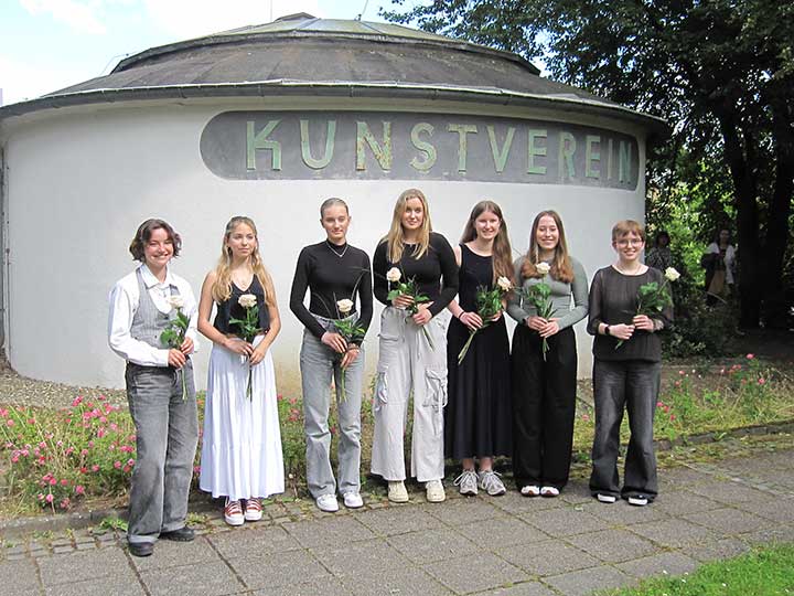 Jugendliche beim Projekt Kunst is cool, Digga im Kunstverein Coburg (Bild 8)
